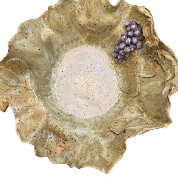Handcrafted Ceramic Leaf-Shaped Bowl & Tray Set With Grape Detailing Nature-Insp - Picture 2 of 13